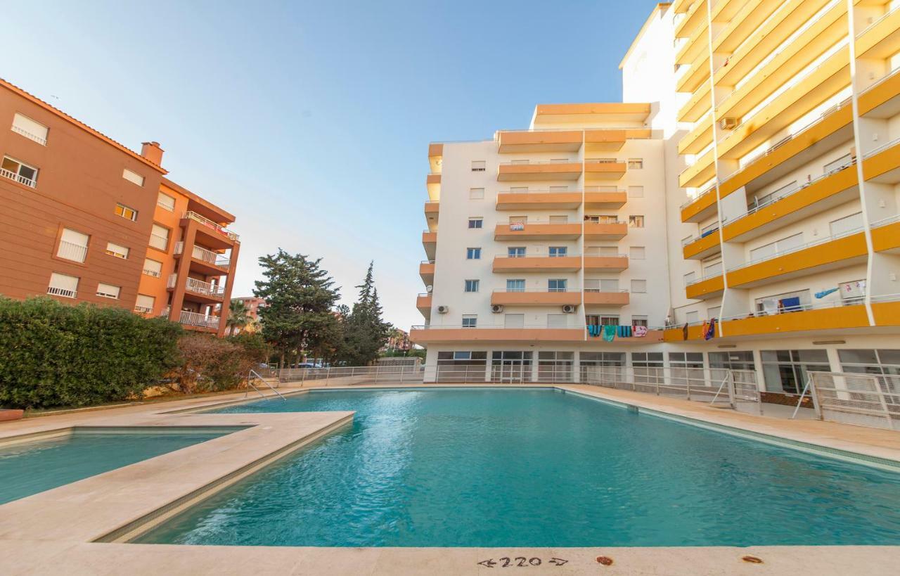 Pangsapuri 80 m² dengan 2 bilik tidur dan 1 bilik mandi peribadi di Praia do Vau Portimao Luaran gambar
